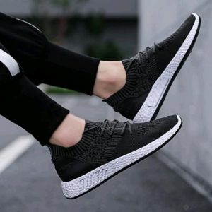 Men’s breathable lightweight running sneakers