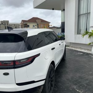 Range Rover Velar P250 Sport